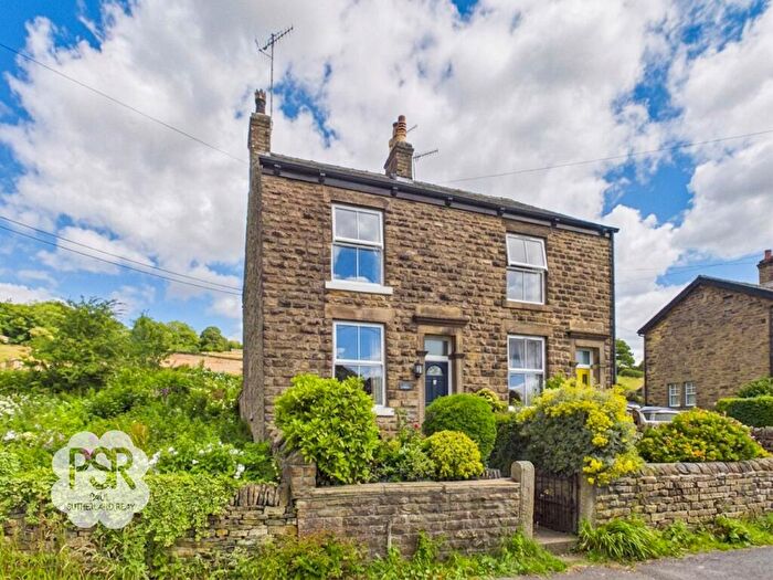 3 Bedroom Semi-Detached House For Sale In Thornsett Lane, Birch Vale, SK22
