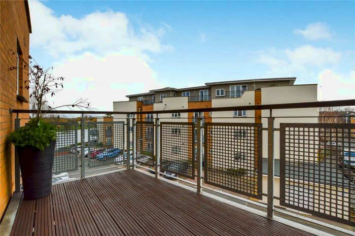 2 Bedroom Apartment To Rent In Chertsey House, Bridge Wharf, Chertsey, Surrey, KT16