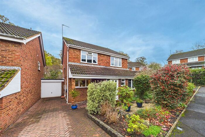 4 Bedroom Detached House For Sale In Lakeside, Bracknell, Berkshire, RG42