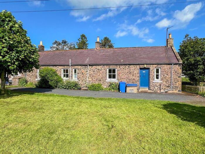 2 Bedroom Cottage For Sale In Mindrum, TD12