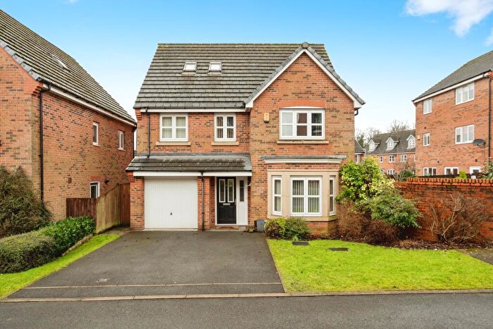 6 Bedroom Detached House For Sale In Hydrangea Close, Westhoughton, Bolton, Greater Manchester, BL5