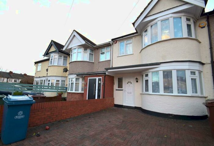 3 Bedroom Terraced House To Rent In Lulworth Close, Harrow, HA2