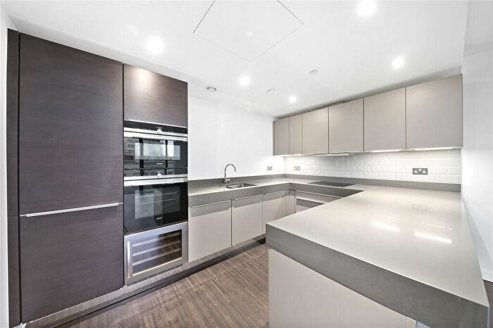 2 Bedroom Apartment To Rent In Goodman's Fields, Aldgate, London, E1