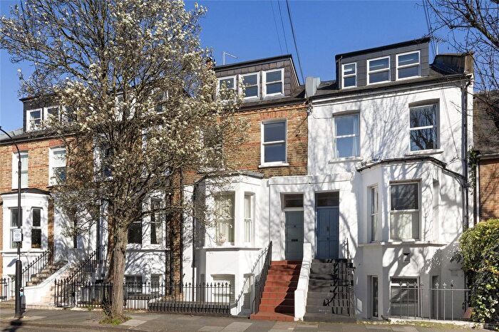 2 Bedroom Flat For Sale In Rockley Road, London, W14