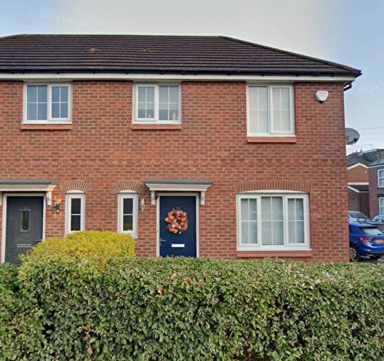 3 Bedroom Semi Detached House To Rent In Blake Street, Rochdale, Greater Manchester, OL16