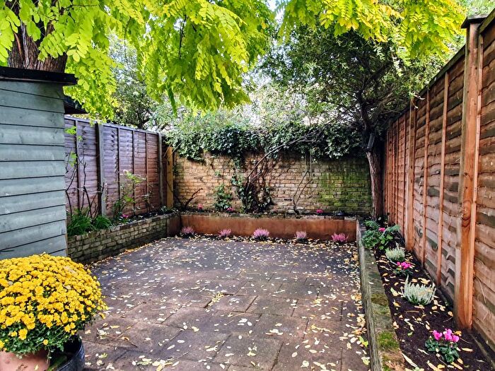 4 Bedroom Terraced House To Rent In Trott Street, Battersea, SW11