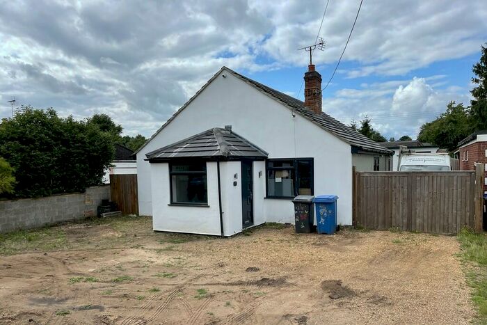 4 Bedroom Detached Bungalow For Sale In Mile End, Brandon, IP27