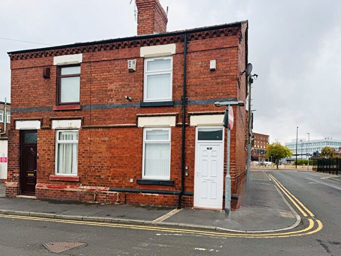 2 Bedroom Semi Detached House To Rent In New Cross Street, St. Helens, WA10