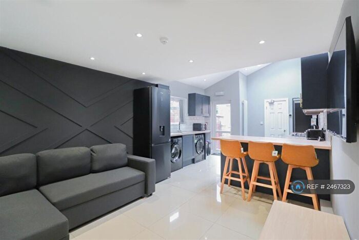 5 Bedroom End Of Terrace House To Rent In Humber Avenue, Coventry, CV1