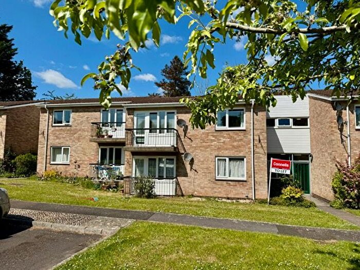 1 Bedroom Flat To Rent In Trull Road, Taunton, TA1