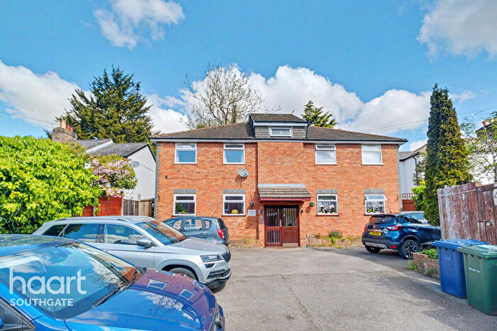 1 Bedroom Apartment For Sale In West End Lane, Barnet, EN5