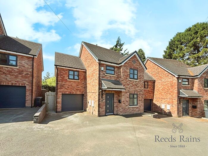 5 Bedroom Detached House To Rent In Eccleshall Road, Loggerheads, Market Drayton, Staffordshire, TF9