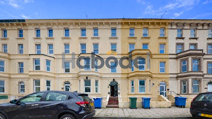 2 Bedroom Flat To Rent In Marlborough Terrace, Bridlington, YO15