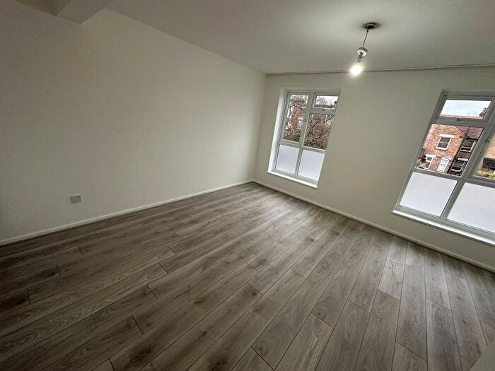 3 Bedroom Semi Detached House To Rent In Holly Road, Enfield, EN3