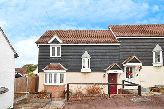 2 Bedroom Semi-detached House For Sale In Jersey Way, Braintree, CM7