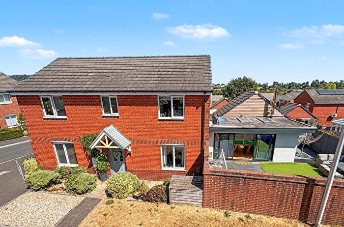 4 Bedroom Detached House For Sale In Tomswell Drive, Tiverton, EX16