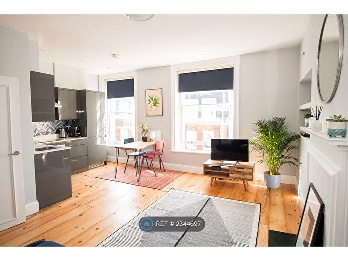 1 Bedroom Flat To Rent In Mount Sion, Tunbridge Wells, TN1