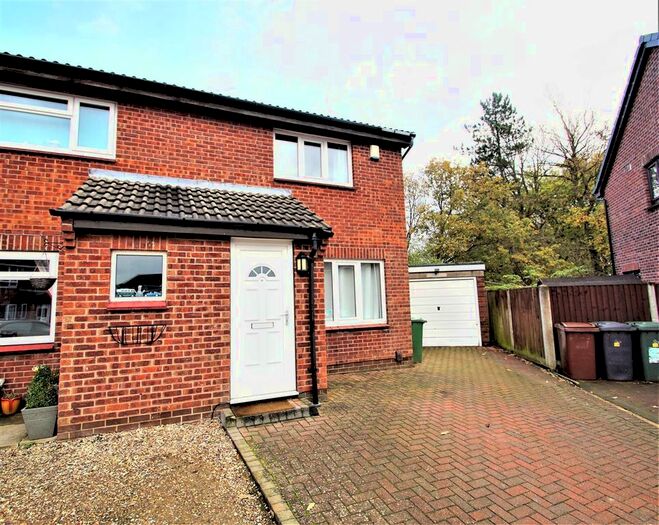 2 Bedroom Semi-Detached House To Rent In Hornbeam Way, Leeds, LS14