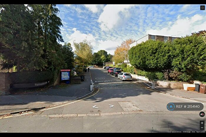 3 Bedroom Terraced House To Rent In Turnpike Link, Croydon, CR0