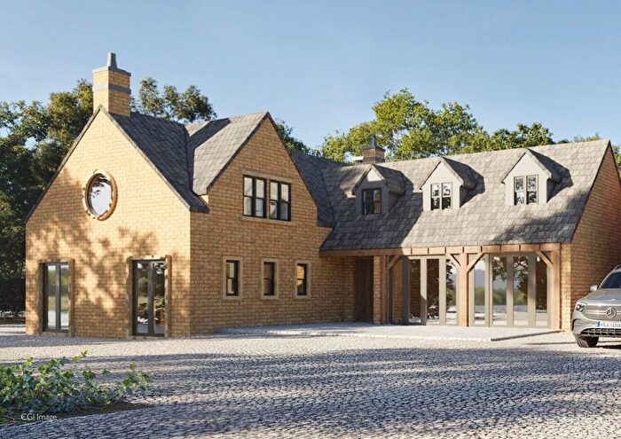 3 Bedroom Property For Sale In Milton Under Wychwood, OX7