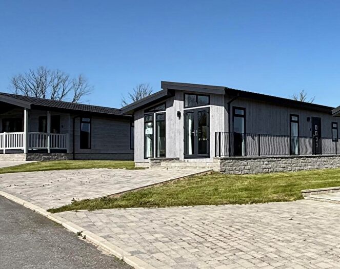 3 Bedroom Lodge For Sale In Pendine, Grovelands, Grovelands Park, Llangynin, St Clears, Carmarthenshire, SA33