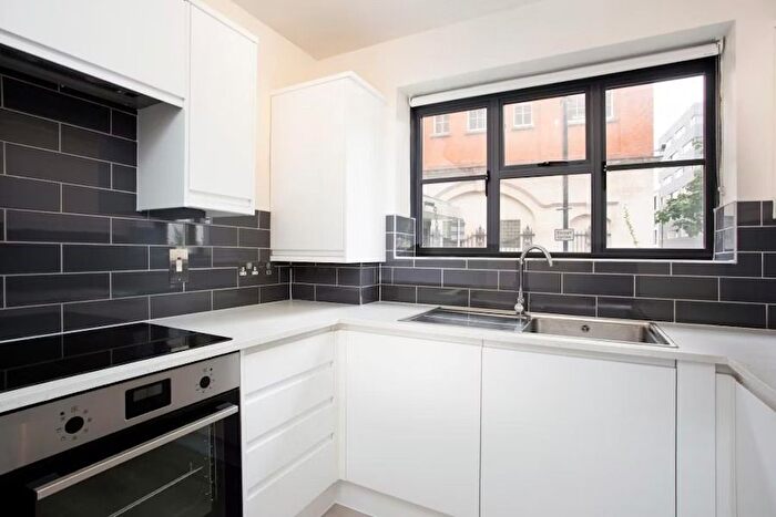 1 Bedroom Flat To Rent In Millet Place, London, London, E16
