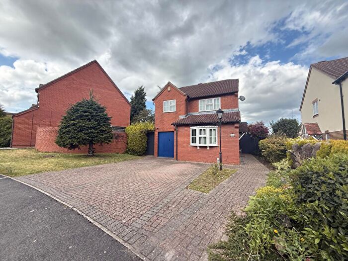 3 Bedroom House To Rent In Oaktree Crescent, Bradley Stoke, Bristol, BS32