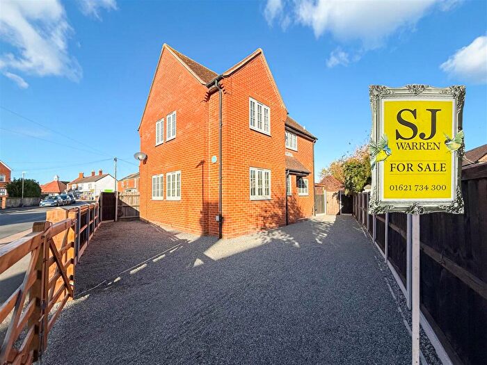 3 Bedroom Detached House For Sale In Devonshire Road, Burnham-On-Crouch, CM0