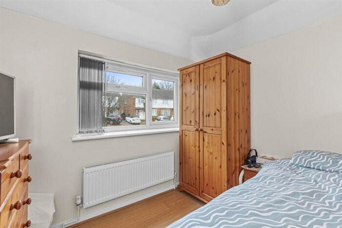 4 Bedroom House For Sale In Walton Drive, High Wycombe, HP13