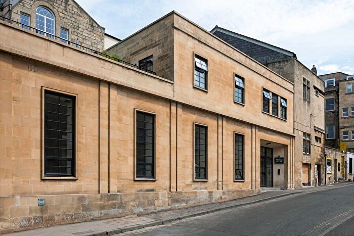 3 Bedroom Flat For Sale In Grove Street, Bathwick, Bath, BA2