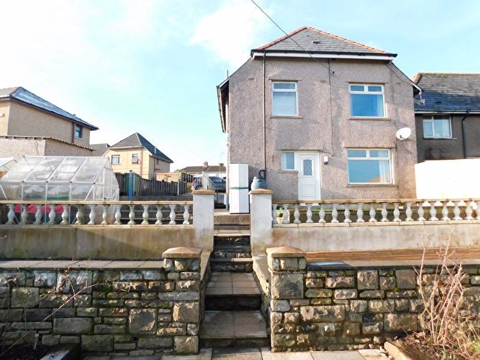 3 Bedroom Semi-Detached House To Rent In Penybryn Terrace, Penybryn, Hengoed, CF82