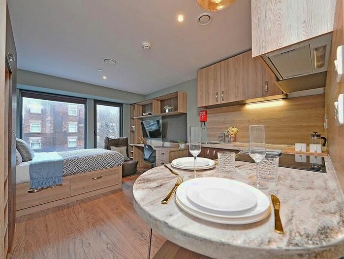 1 Bedroom Flat To Rent In Fontenoy Street, City Centre, Liverpool L3