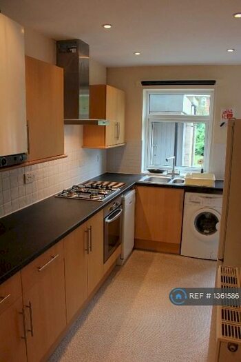 4 Bedroom End Of Terrace House To Rent In Templars Fields, Coventry, CV4