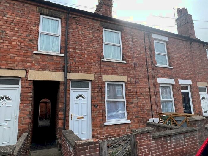 2 Bedroom Terraced House To Rent In Bowbridge Road, Newark, Nottinghamshire., NG24