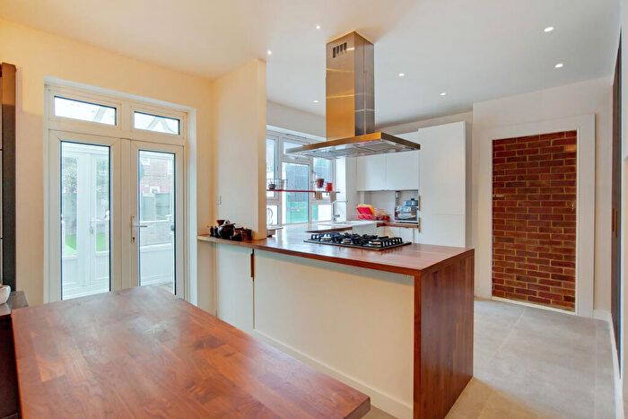 3 Bedroom Terraced House To Rent In Tarling Road, Canning Town, London, E16