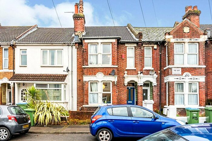 5 Bedroom House To Rent In Earls Road, Southampton, Hampshire, SO14