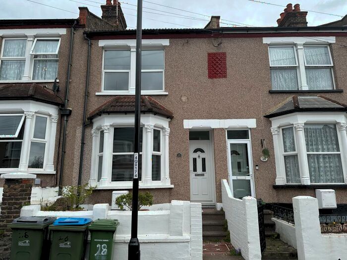 3 Bedroom Terraced House To Rent In Owenite Street, London, Abbey Wood, SE2