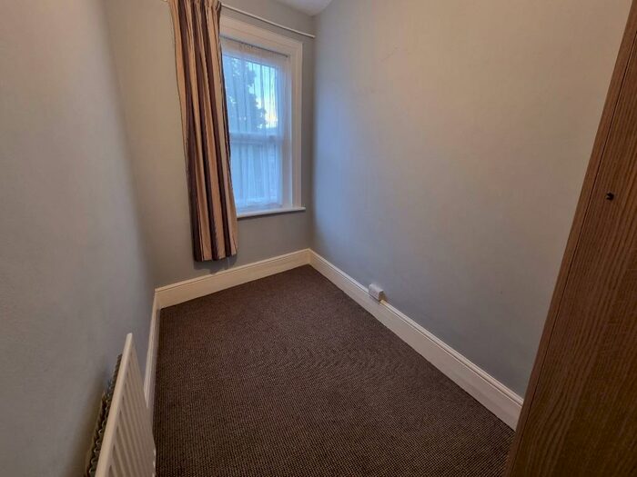 2 Bedroom Flat To Rent In East End Road, London, N2