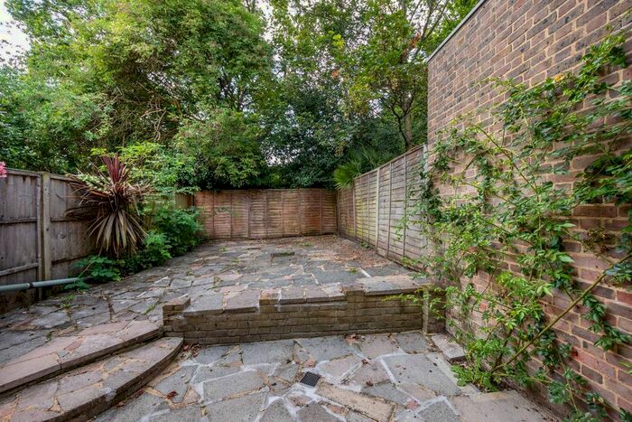 4 Bedroom Terraced House To Rent In Bell Drive, Southfields, London, SW18