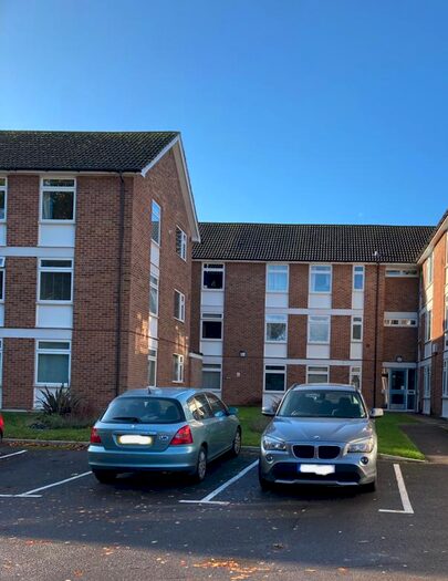2 Bedroom Flat To Rent In Norman Road, St Cross Winchester, Winchester, SO23