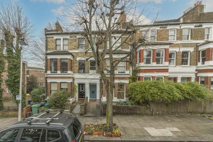 3 Bedroom Maisonette To Rent In Lupton Street, London, NW5