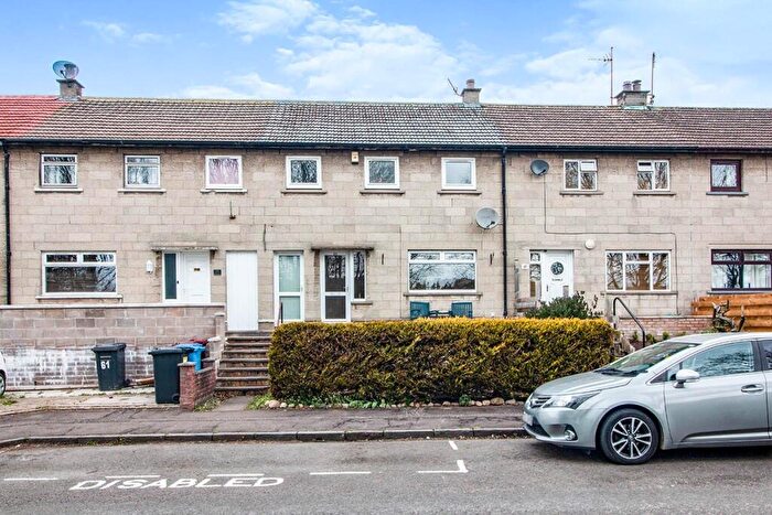 3 Bedroom House To Rent In Gourdie Terrace, Dundee, Angus, DD2