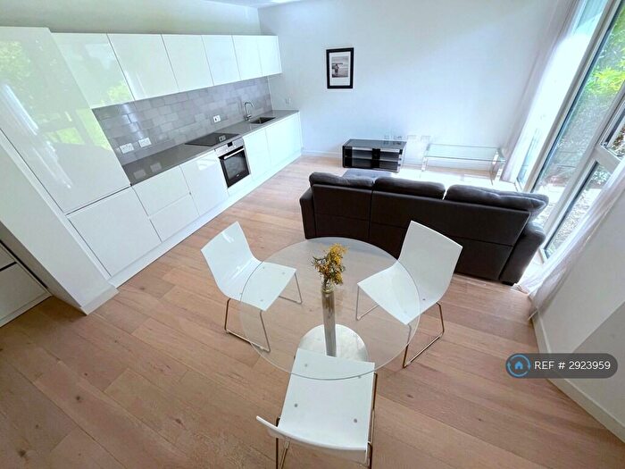 1 Bedroom Flat To Rent In Schooner Road, London, E16