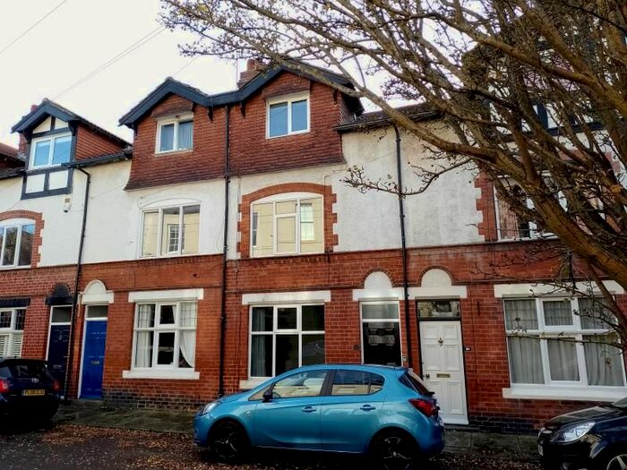 4 Bedroom Terraced House To Rent In Hawthorn Mount, Chapel Allerton, Leeds, LS7