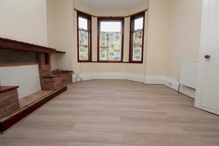 3 Bedroom Terraced House To Rent In Isla Road, Plumstead, SE18