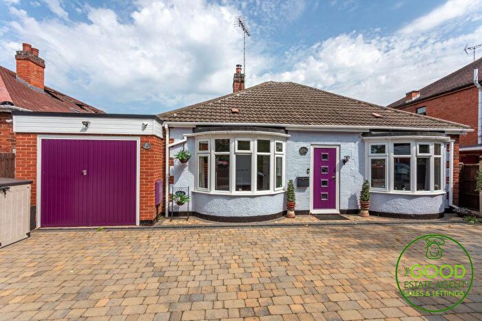 3 Bedroom Bungalow For Sale In Tutbury Road, Burton-on-Trent, DE13
