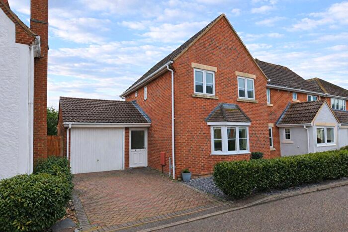 3 Bedroom Semi-Detached House For Sale In Maple Way, Great Dunmow, Essex, CM6