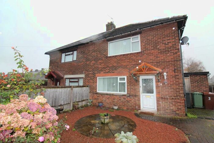 2 Bedroom Property To Rent In Parkwood Road, Calverley, Pudsey, LS28