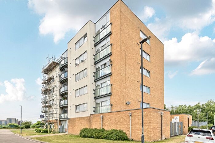 2 Bedroom Flat To Rent In Defence Close, London, SE28