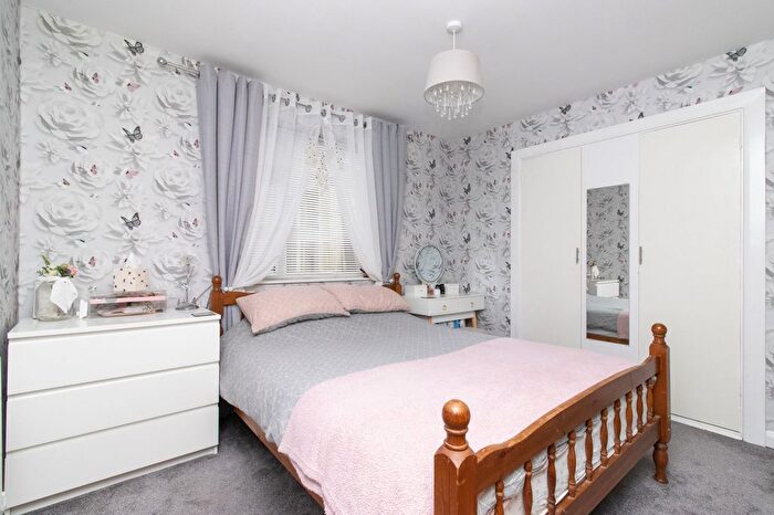 2 Bedroom Detached Bungalow For Sale In Hunters Forstal Road, Herne Bay, CT6